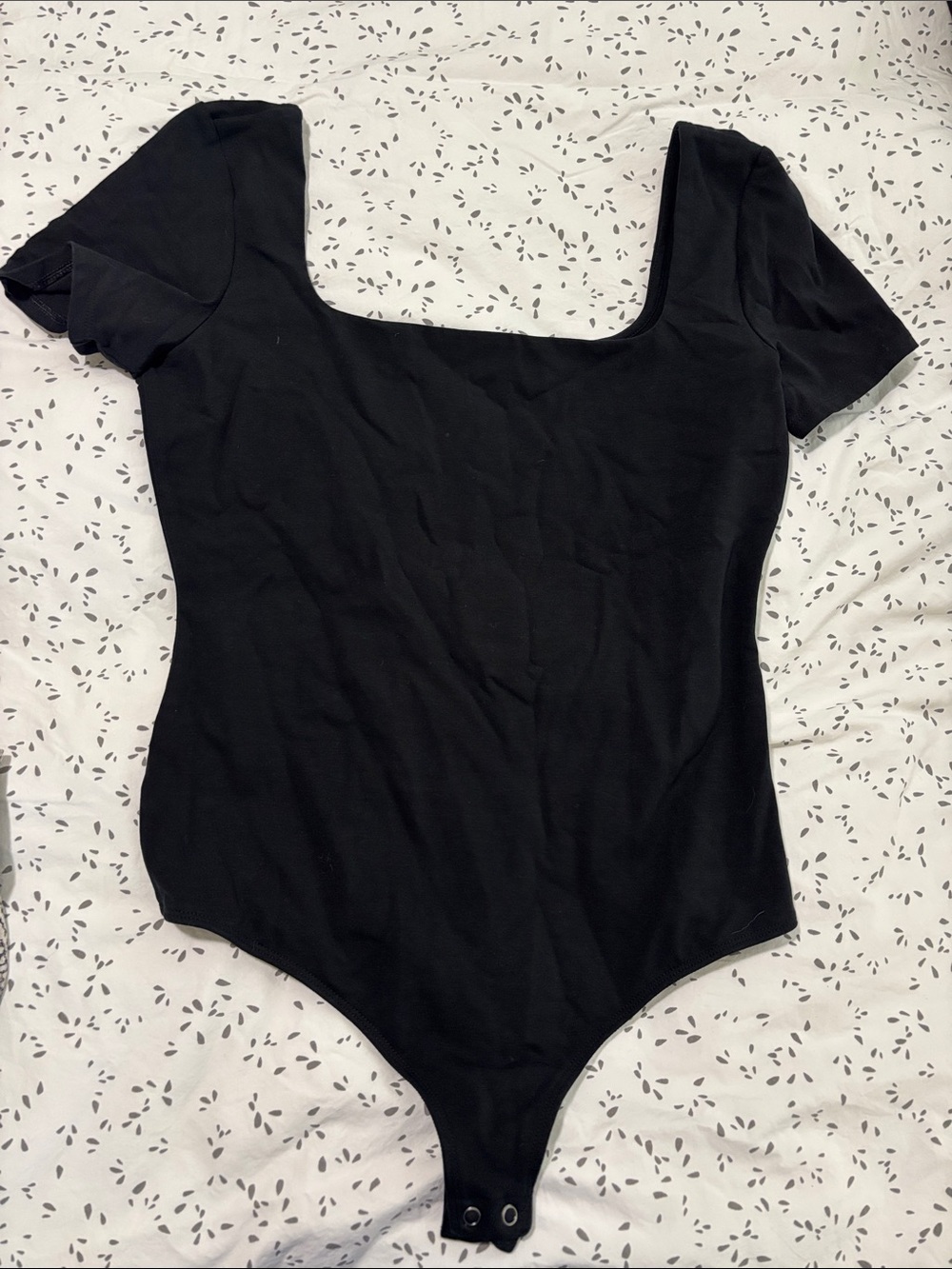 Express women’s black Short-Sleeve body contour Bodysuit
